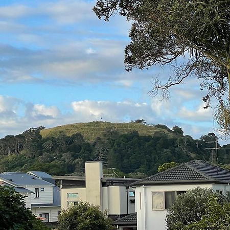 Rooms In An Epsom House Auckland Exteriör bild